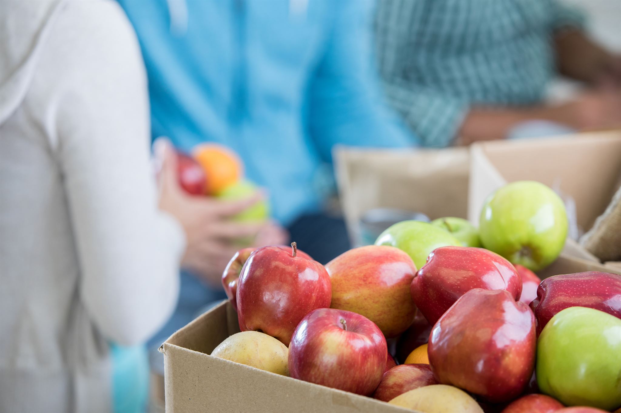 Apples-on-a-box